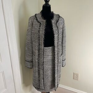 Tweed Suit. NWT
jacket orig $228
Skirt orig $98